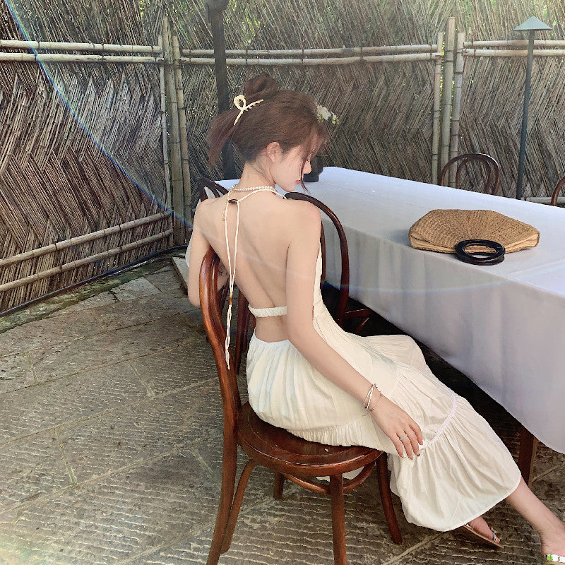 Rückenfreies Kleid mit Neckholder, Sommerfee, weißes Kleid mit Spaghettiträgern 1033