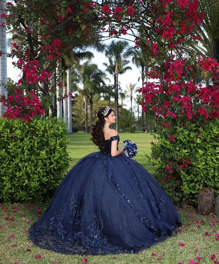 Marineblaues Quinceañera-Kleid Sweet 15 Birthday Party Ballkleider J7423