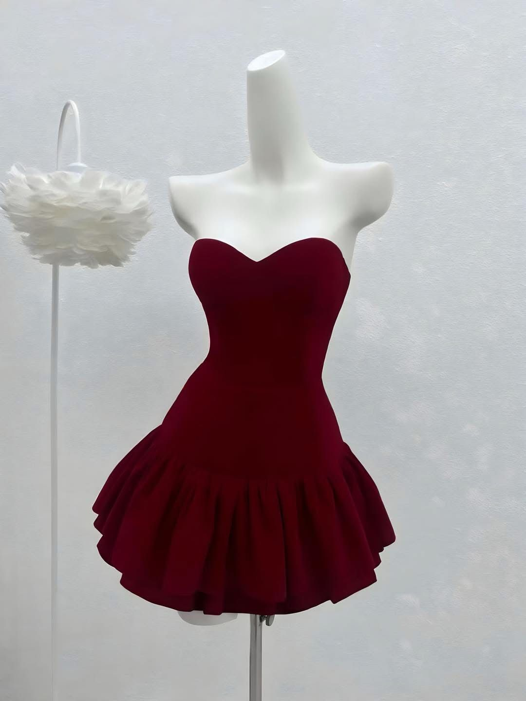 Burgunderrotes kurzes Ballkleid mit Herzausschnitt und A-Linie, Heimkehrkleid J7576
