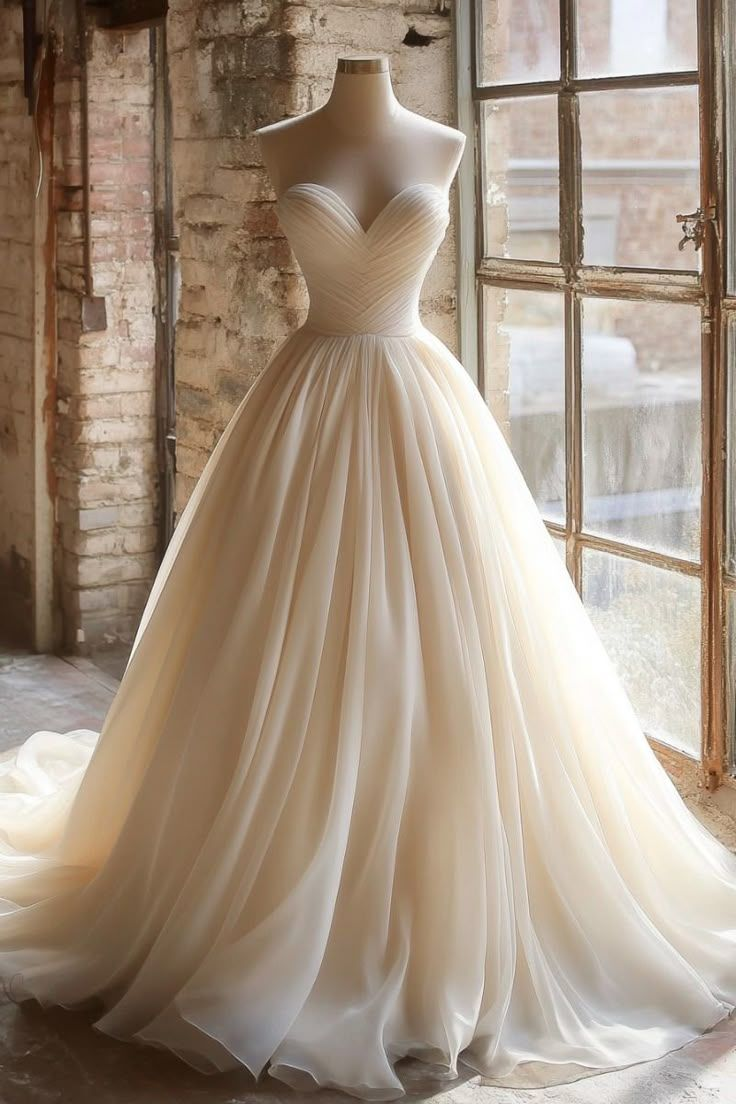A Line Sweetheart Wedding Dress Simple Bridal Dress Evening Dress J8100