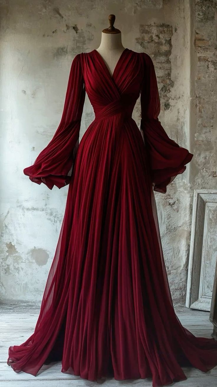 Robe de soirée longue vintage en mousseline bordeaux, col en V, coupe trapèze, J8165