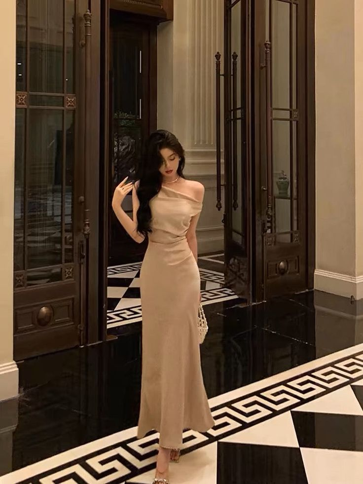 Mermaid One Shoulder Satin Champagne Prom Dresses J6004