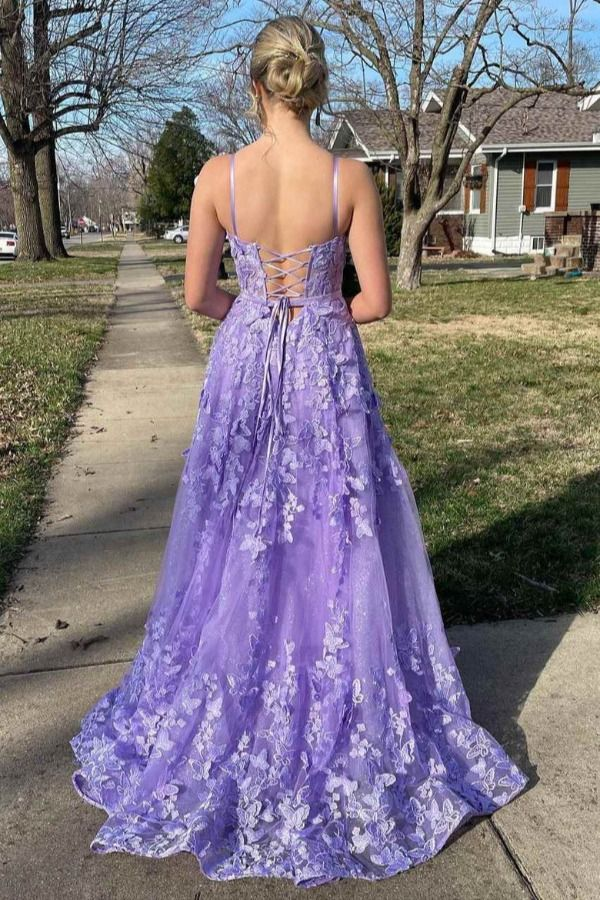 Lavendelfarbenes A-Linien-Ballkleid mit Spaghettiträgern und 3D-Spitze und Blumenmuster, lang, J6083