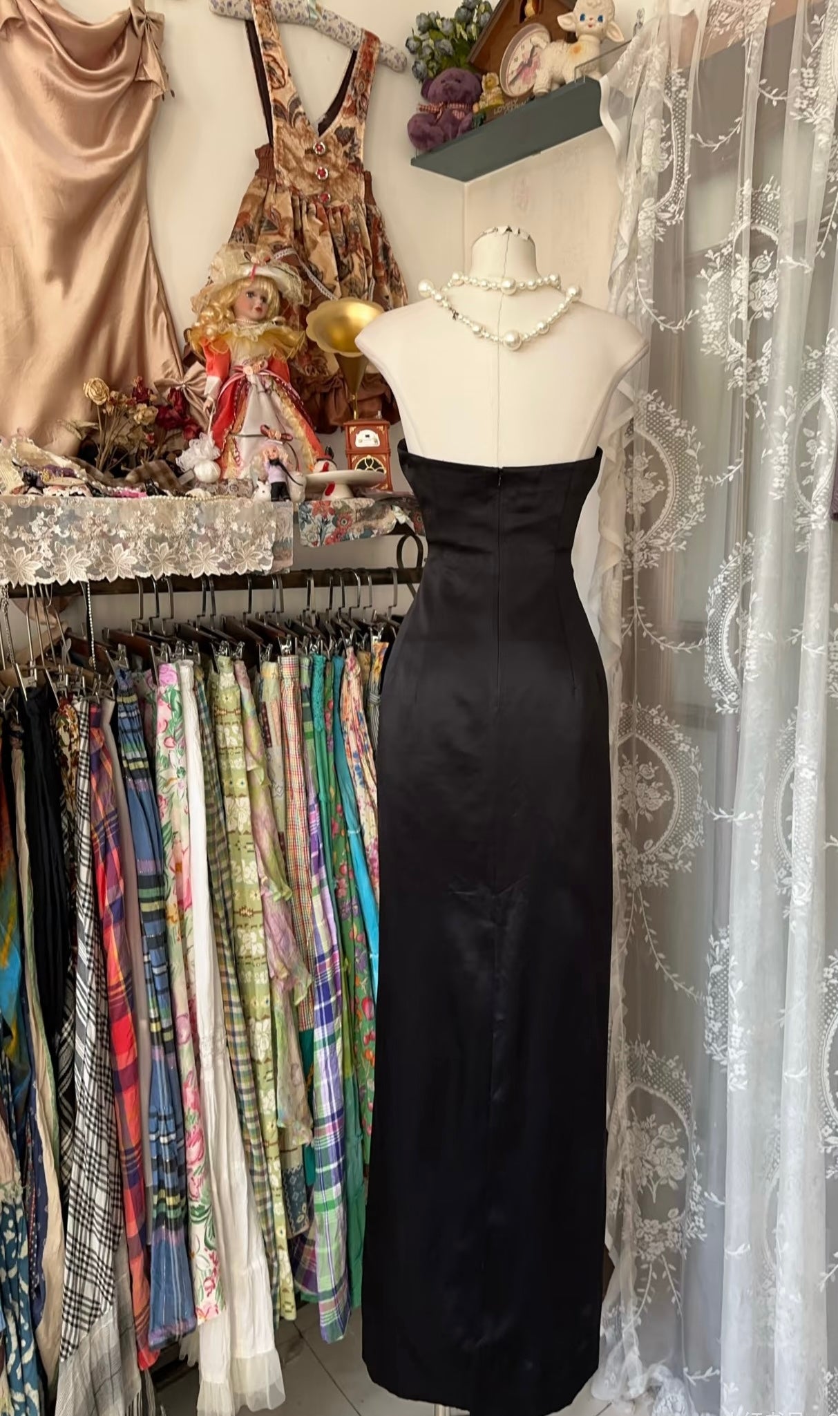 Robe de bal noire fourreau sans bretelles, élégante robe de soirée J6306