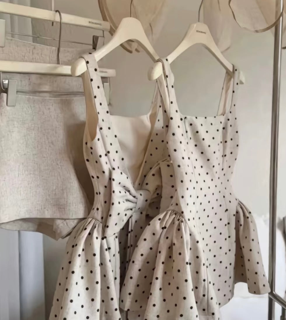 Robe de bal courte trapèze à pois J6340