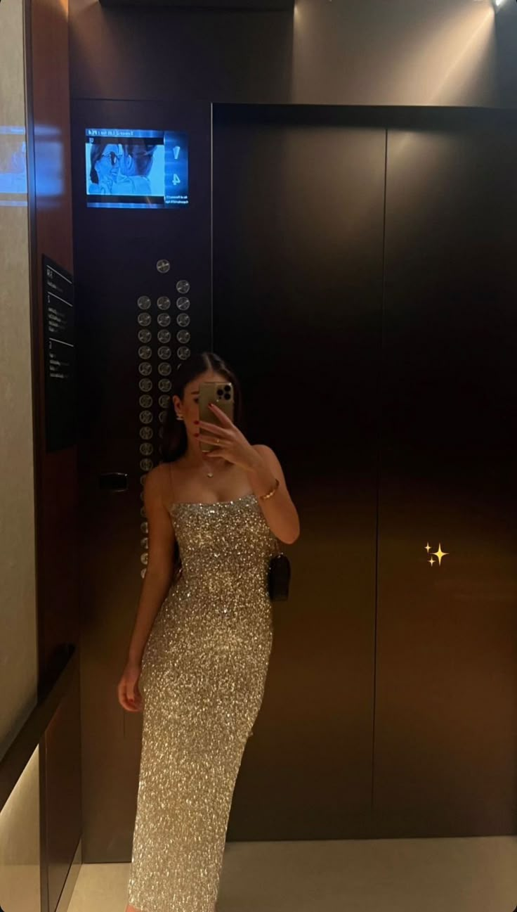 Spaghettiträger Gold Pailletten Abendkleid Formales Abschlussball Partykleid J6390