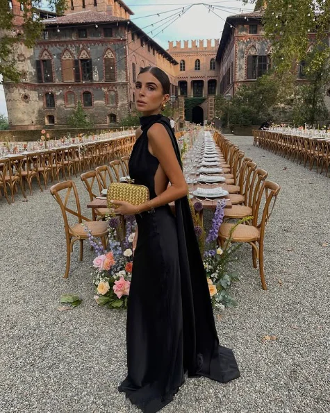 Rückenfreies One-Shoulder-Langkleid für Hochzeitsgäste Schwarzes Abendkleid J6463