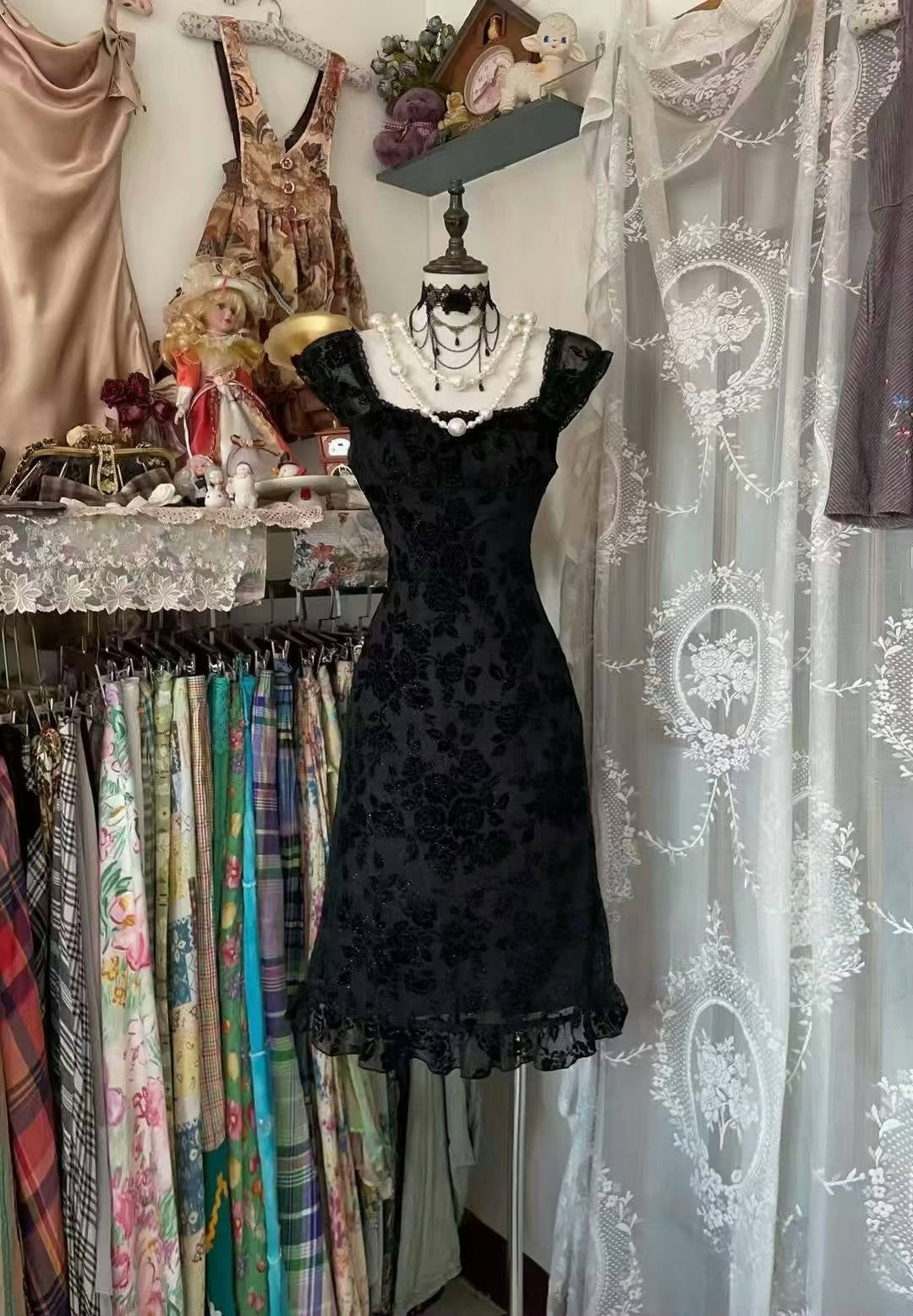 A Line Black Lace Short Dress Homecoming Dress J6632