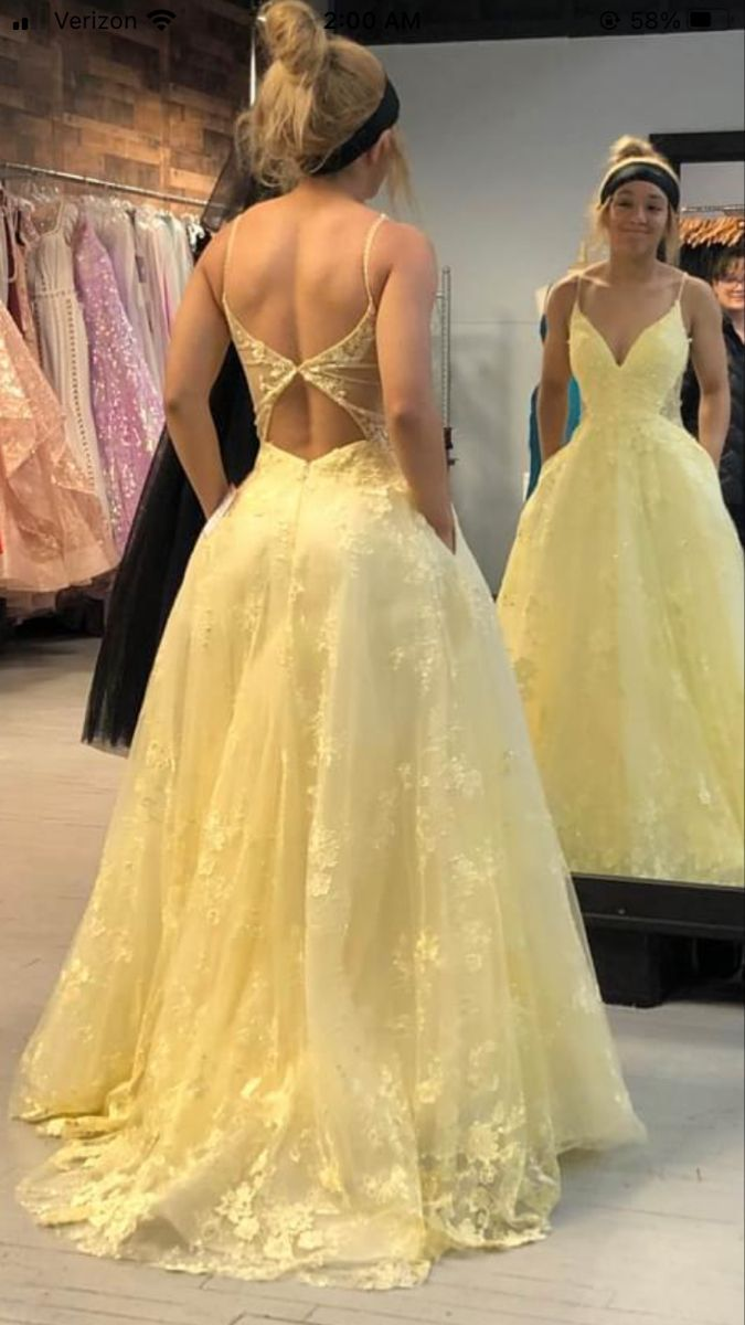 Ball Gown Spaghetti Straps Lace Yellow Backless Long Prom Dress J6745