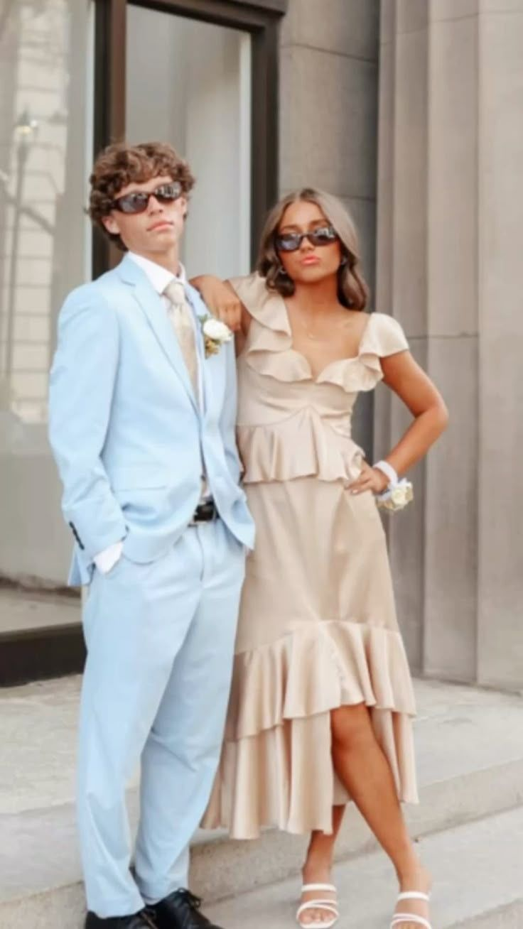 Robe de bal trapèze en satin à volants, robe de soirée formelle J6854