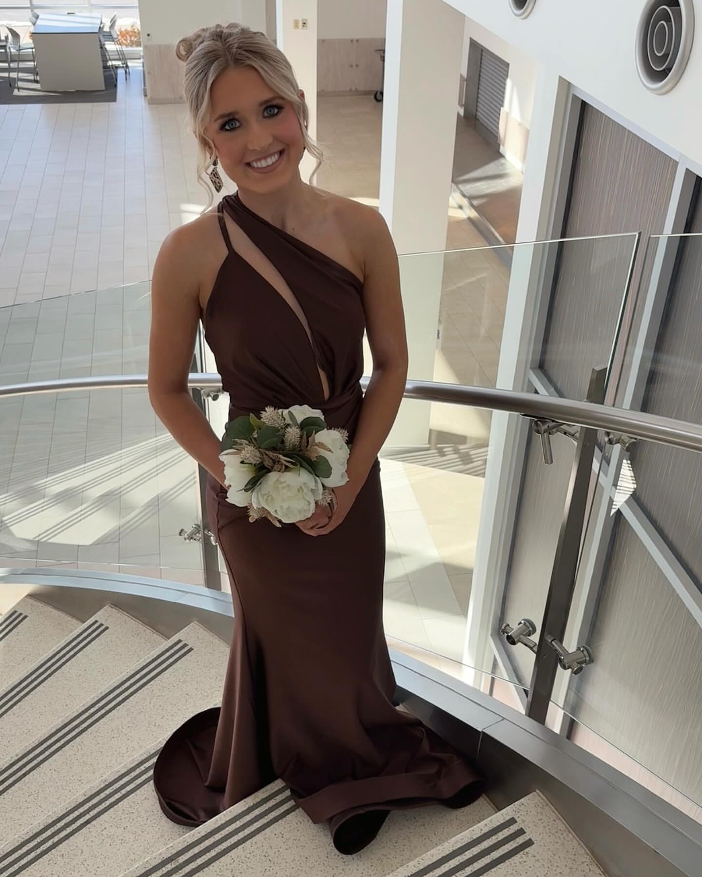 Abendkleid im Meerjungfrau-Stil mit einer Schulter, Dunkelrot, J6901