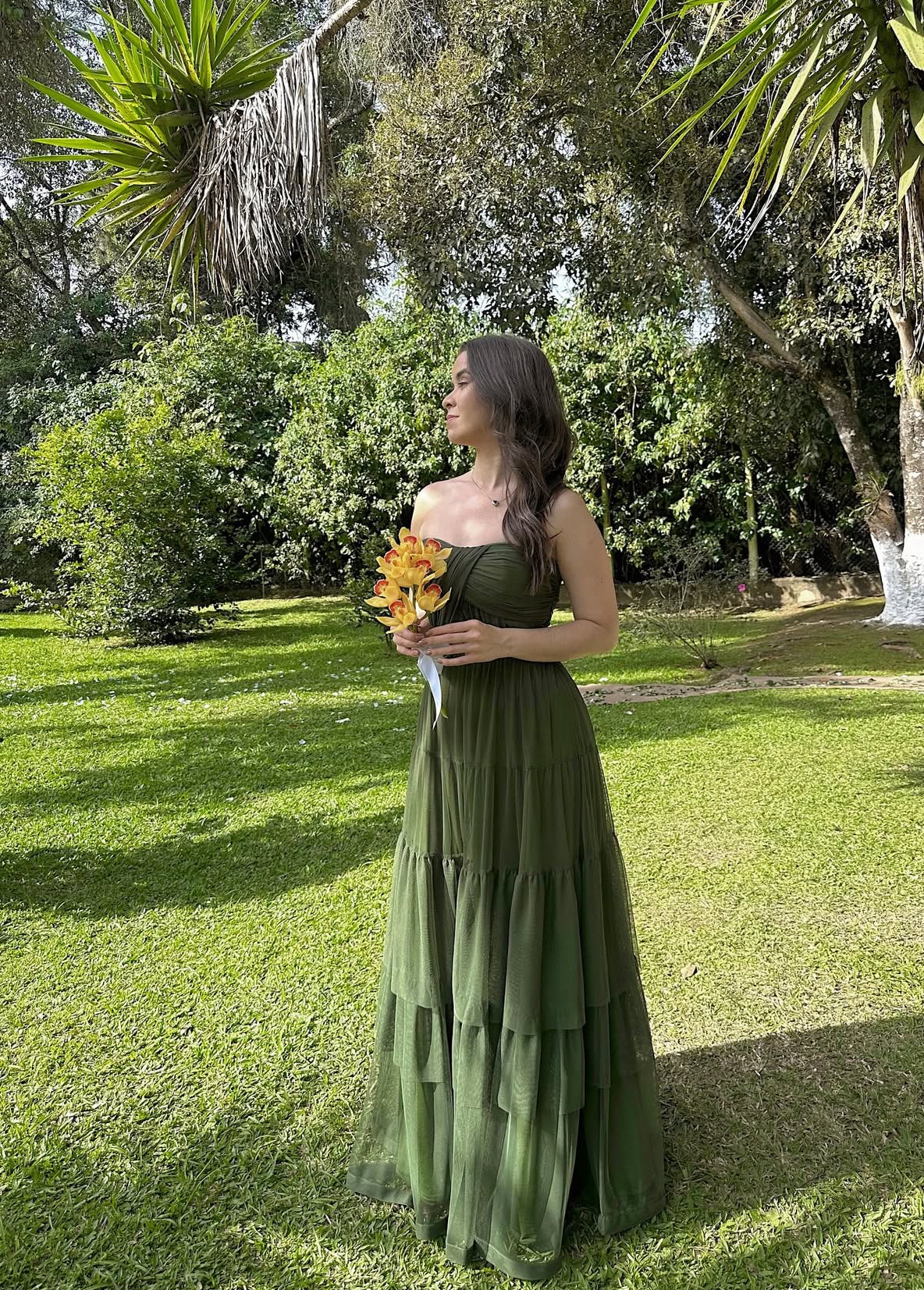 Robe de mariée bustier coupe trapèze verte en mousseline de soie, robe de bal J7759