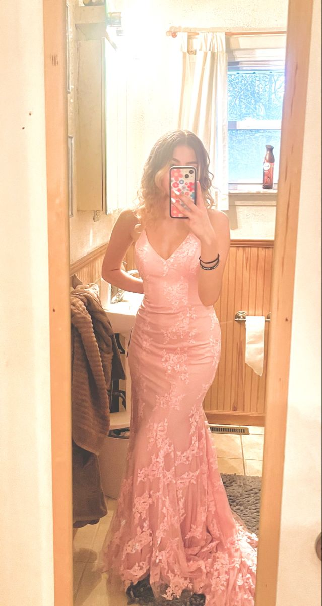 Robe de bal longue sirène à col en V et appliques roses J8801