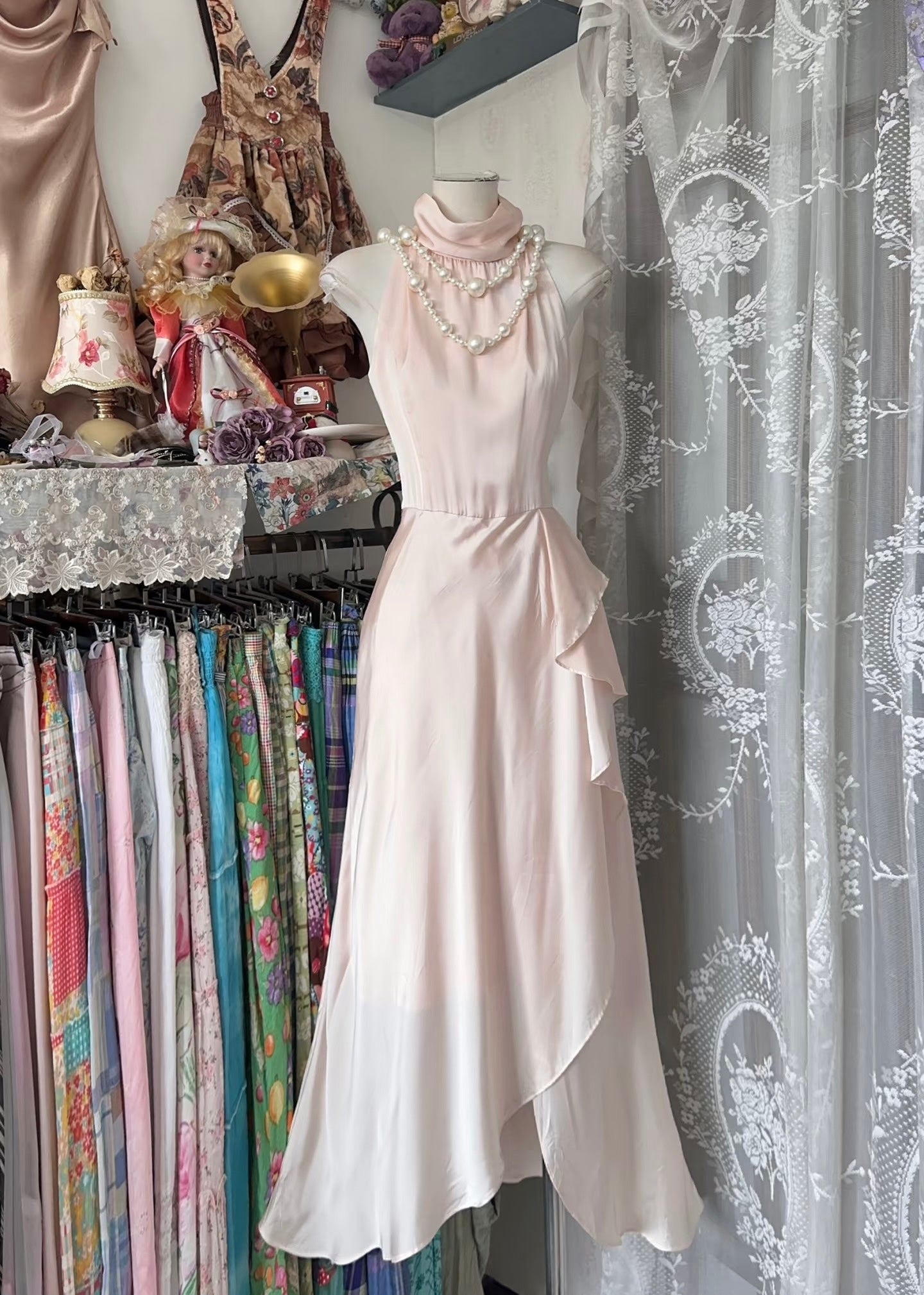 Neckholder Rosa Rüschen Formales Kleid Satin Abendkleid J7294