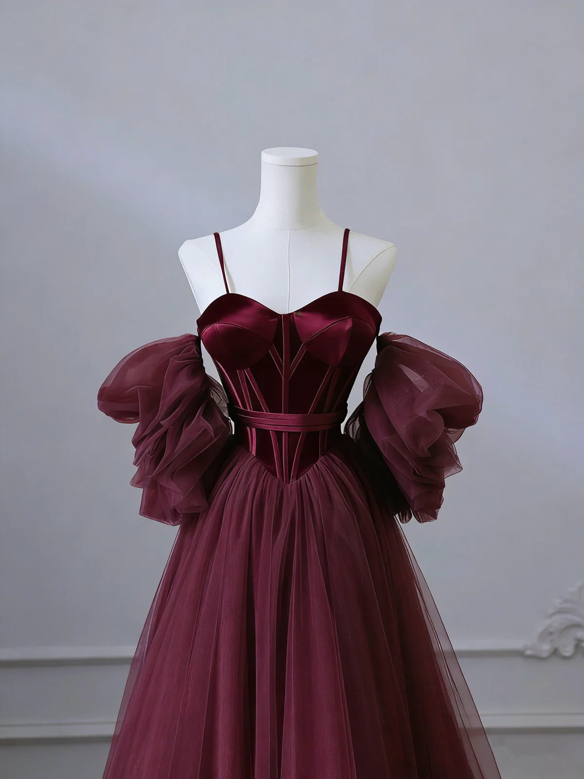 Robe de bal bustier violette en satin avec appliques, robe de soirée formelle J9413