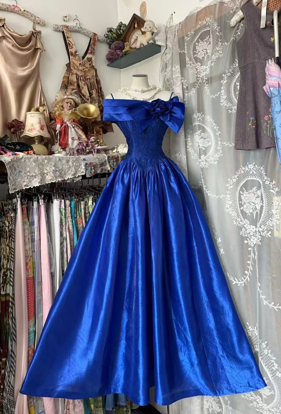 Robe de soirée fourreau noire sexy longue avec fente J8826