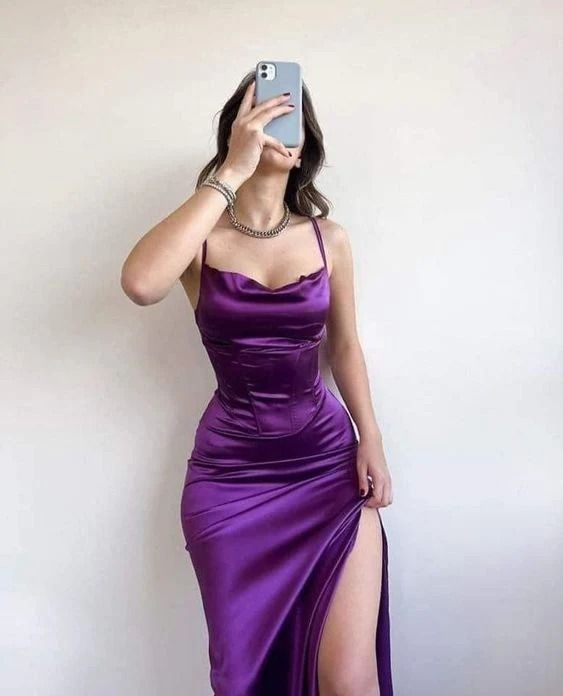 Robe de bal longue en satin violet à bretelles spaghetti et fente 2468