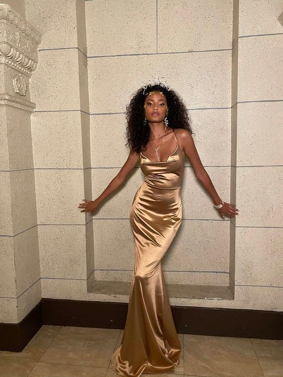 Robe de bal fourreau longue et sexy J3800