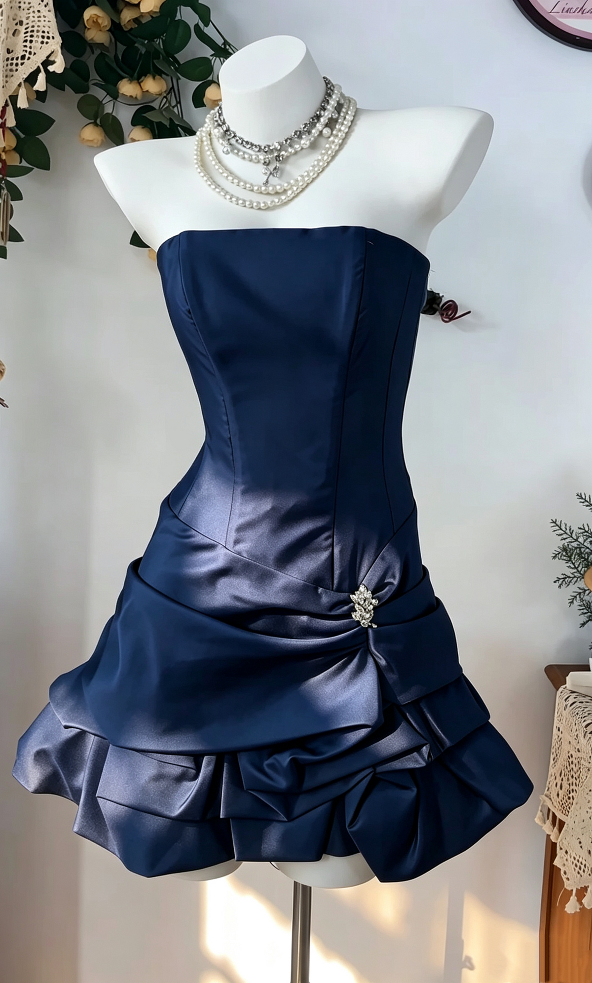 Robe de bal courte bustier coupe trapèze verte J8413