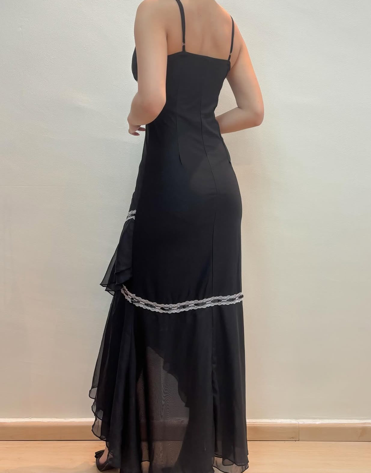 Robe de soirée fourreau noire sexy longue avec fente J8826