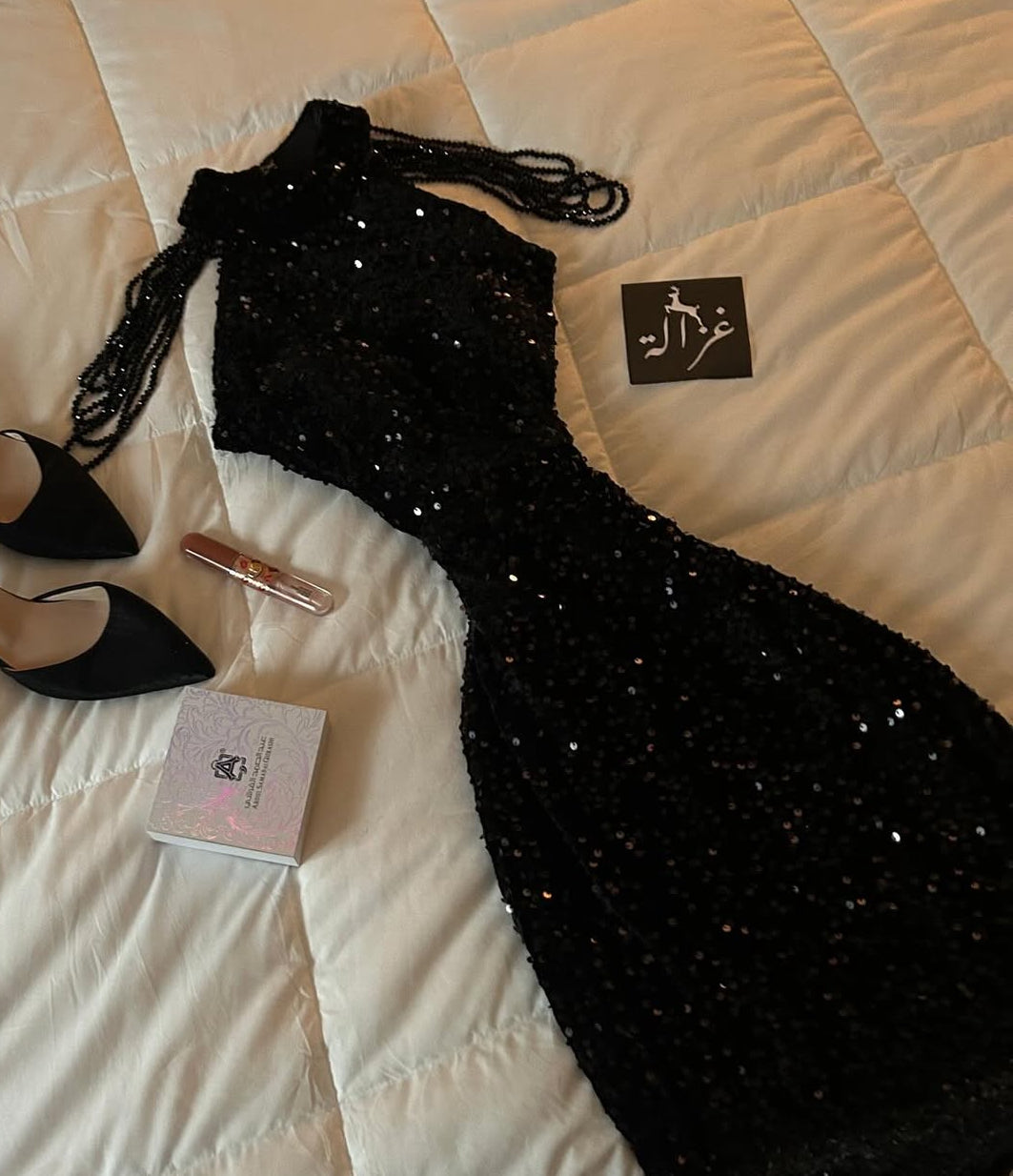 Robe de soirée fourreau noire sexy longue avec fente J8826