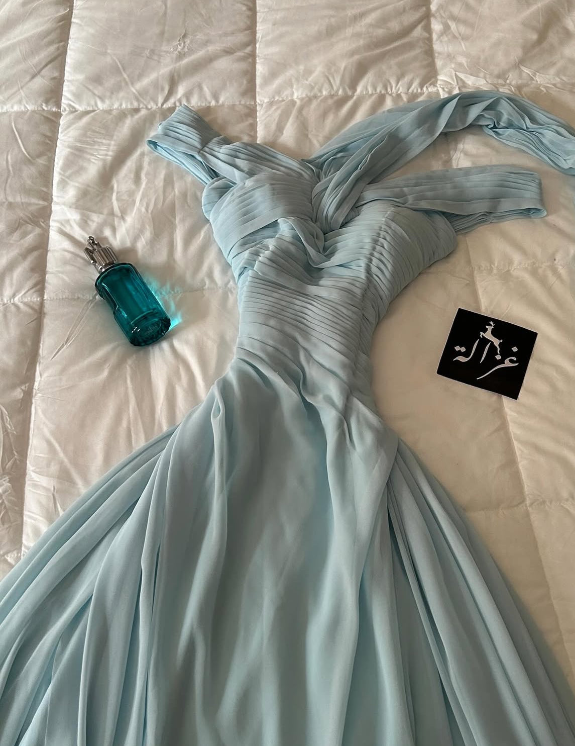 Rosa Etuikleid, lang, mit Seitenschlitz, Satin, formelles Kleid J8820