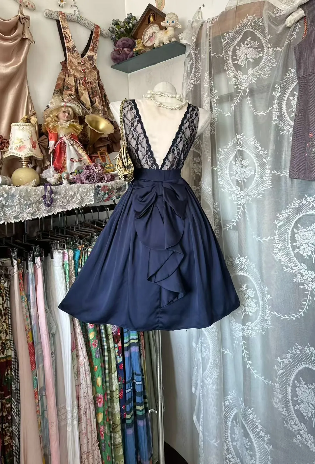 Rosa Etuikleid, lang, mit Seitenschlitz, Satin, formelles Kleid J8820