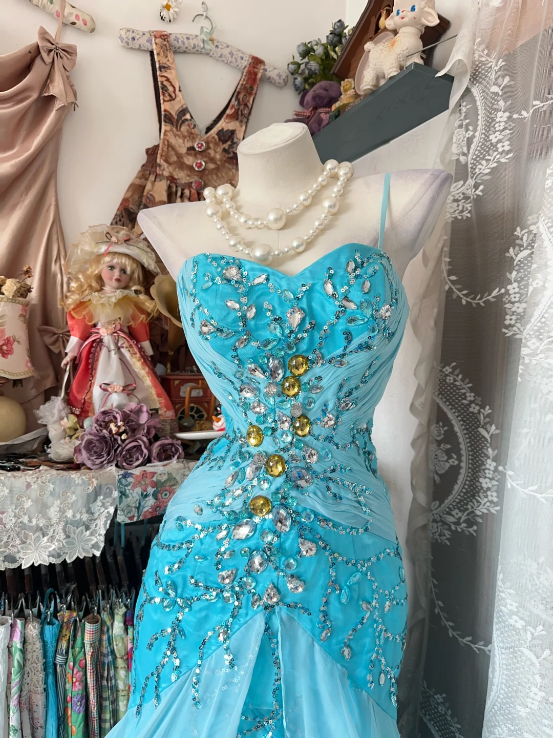 Trägerloses silbernes Vintage-Abendkleid, A-Linie, Geburtstagskleid J9370