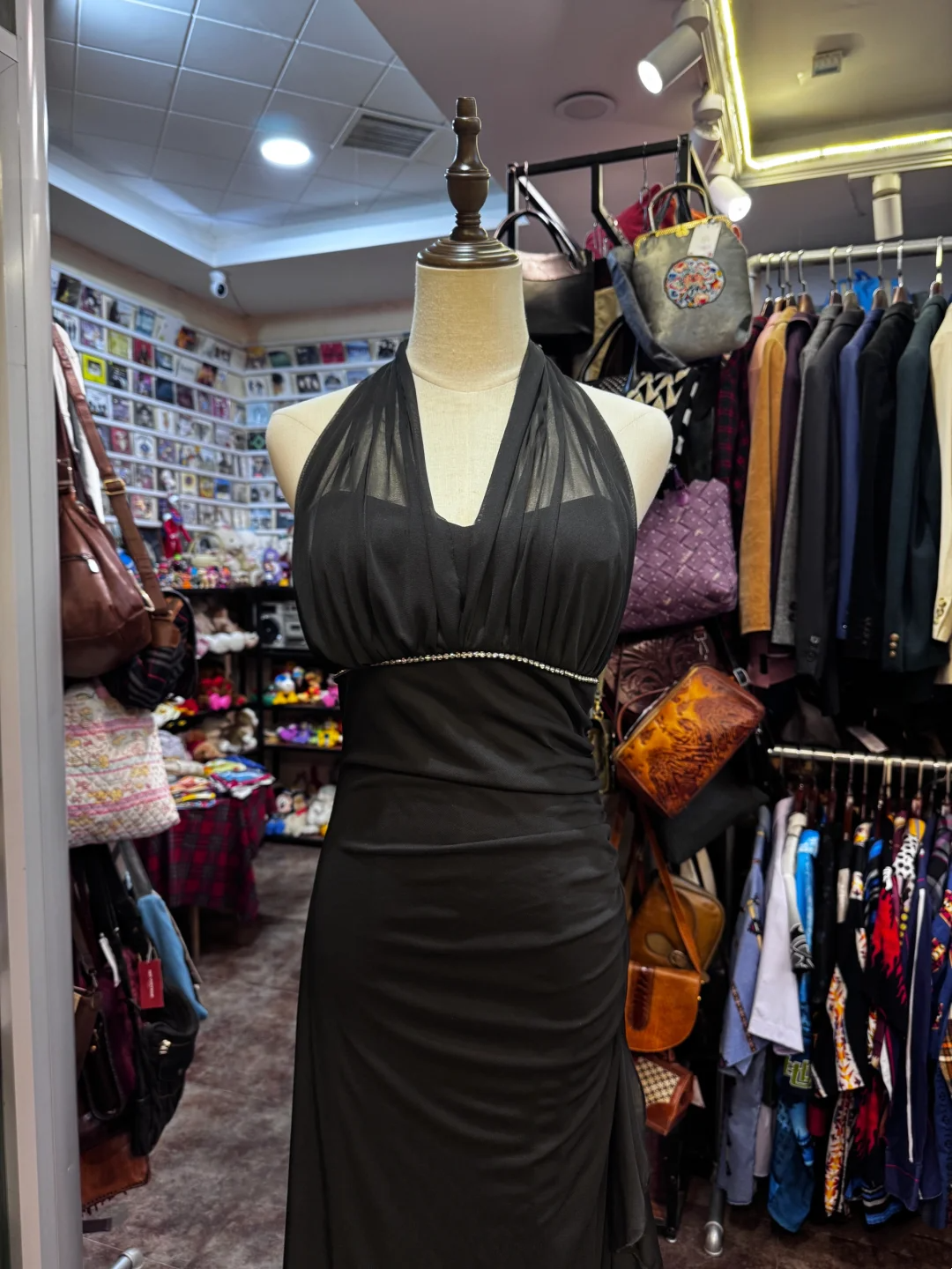 Halter Black Chiffon Prom Dress Sheath Evening Dress J9535