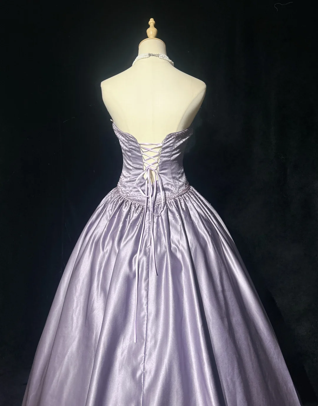 Robe de bal bustier violette en satin avec appliques, robe de soirée formelle J9413