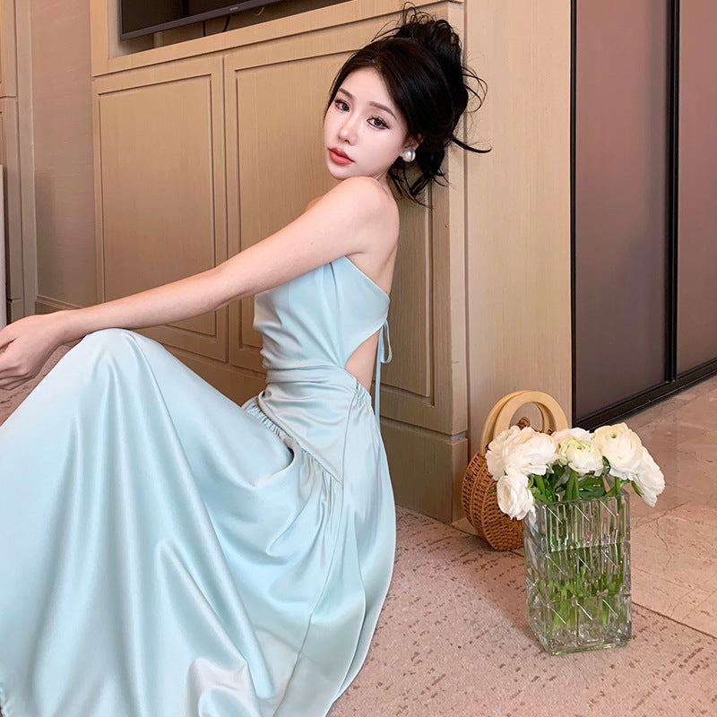 Robe longue sexy dos nu en satin à bretelles spaghetti 419