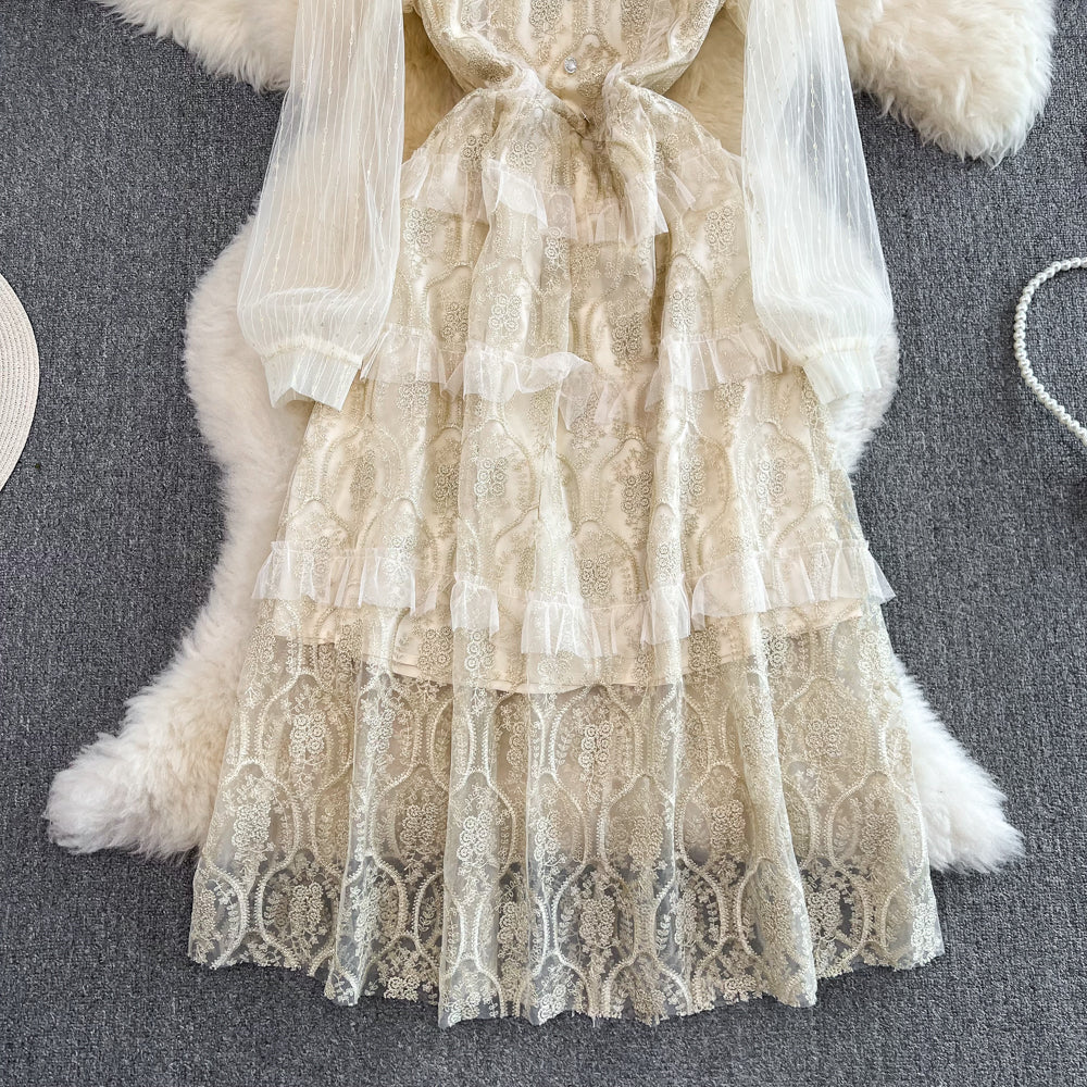 Robe trapèze en dentelle à col rond et maille style rétro français 487