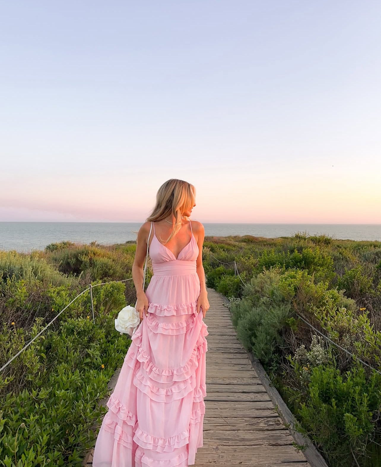 Spaghetti Straps Pink Ruffle Prom Dress V Neck Wedding Guest Dress J7013