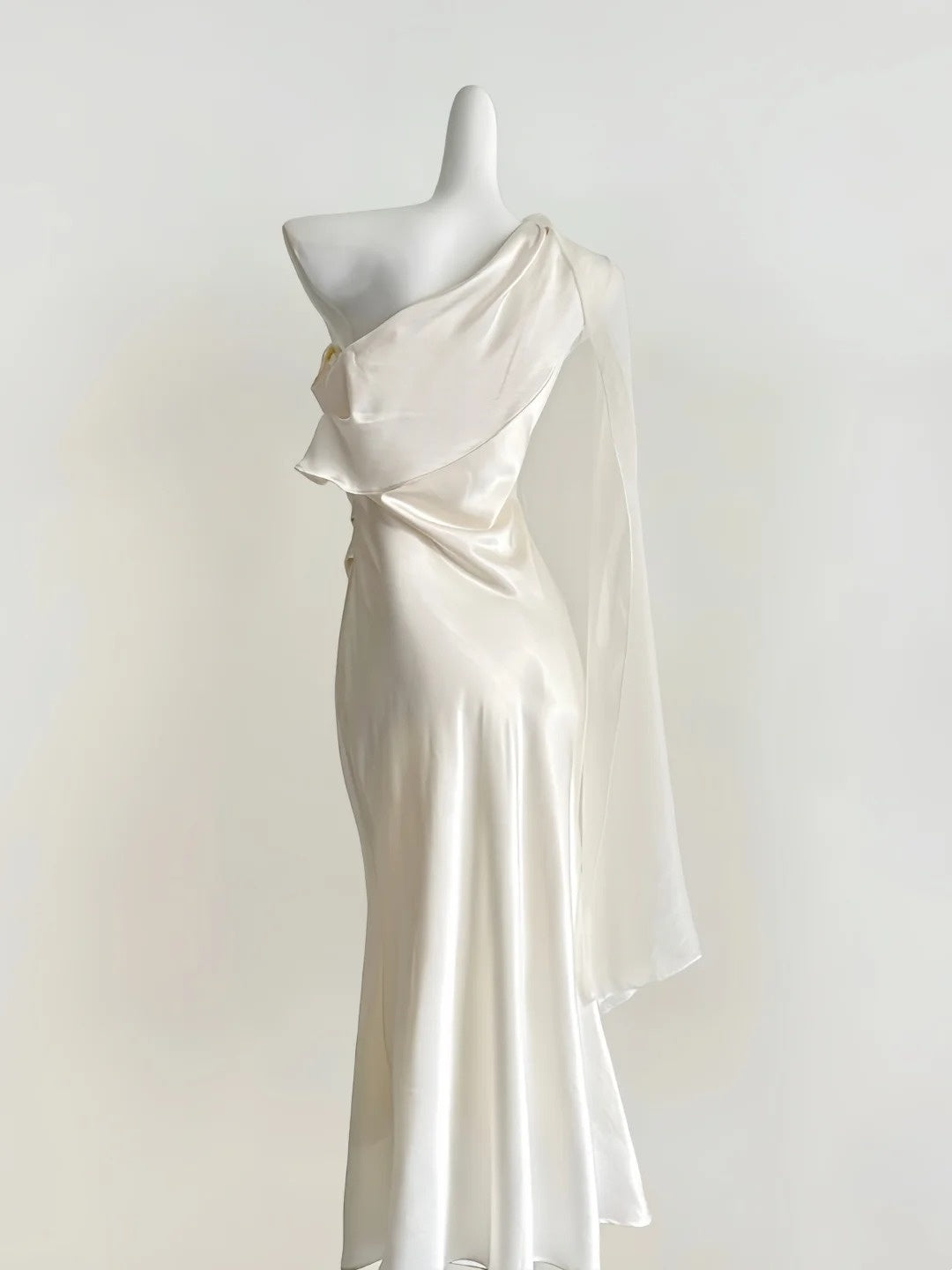 One Shoulder Mermaid Satin Ivory Evening Dress Wedding Dress For Bridal J10294