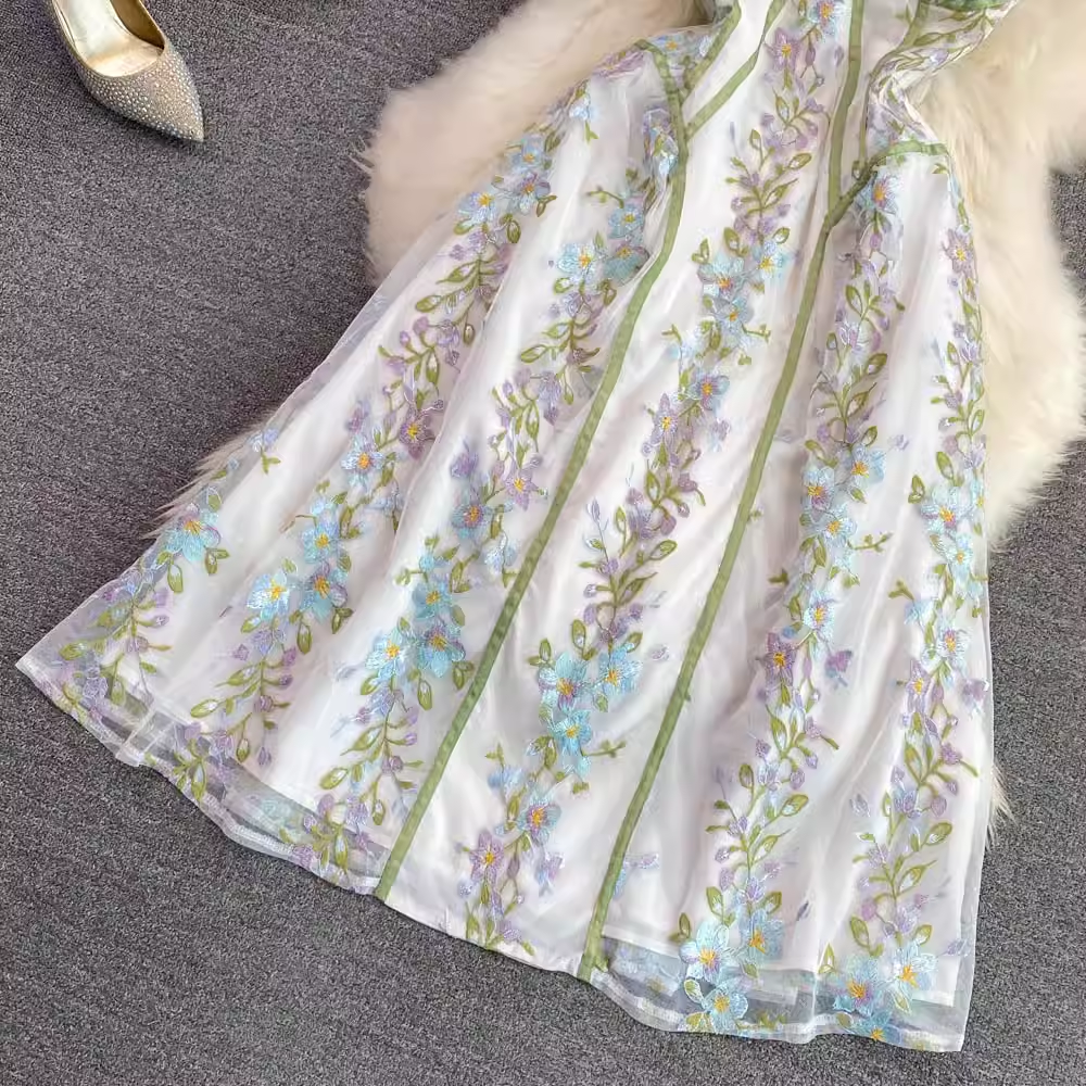 Langes Kleid mit Blumen-Spaghettiträgern, Sommer-A-Linien-Chiffon-Swingkleid 886