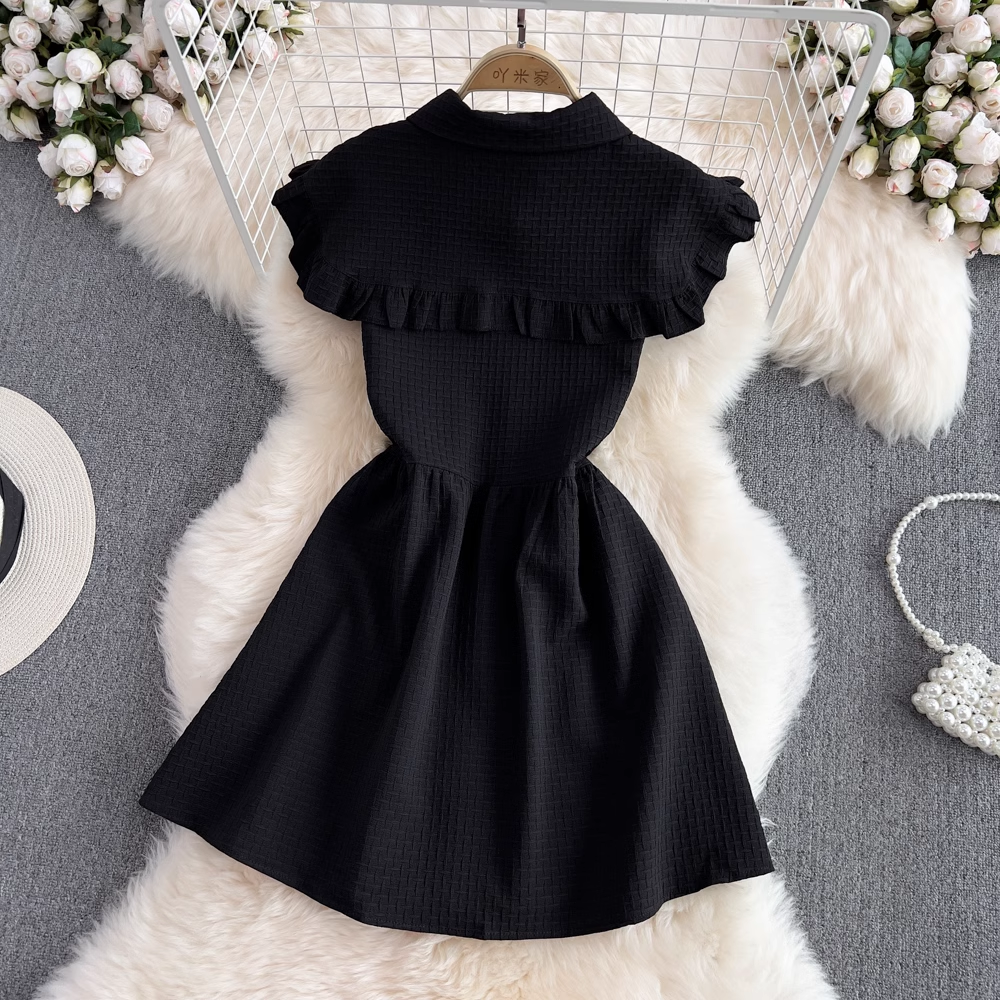 Sommerliches schwarzes schickes Rüschenkleid in A-Linie, ärmelloser Rock 1285