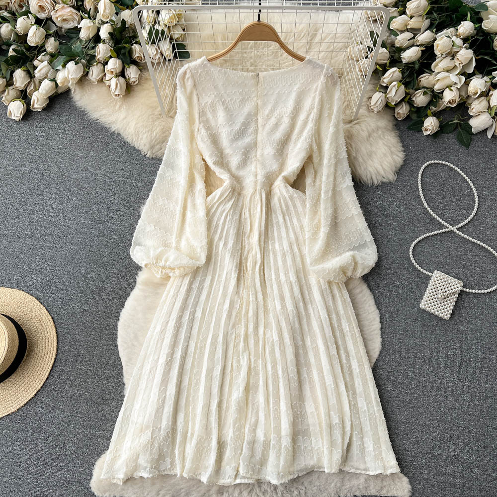 Kleid aus Chiffon mit quadratischem Kragen und Puffärmeln, süßes, plissiertes Feenkleid für Frühling und Herbst 1225