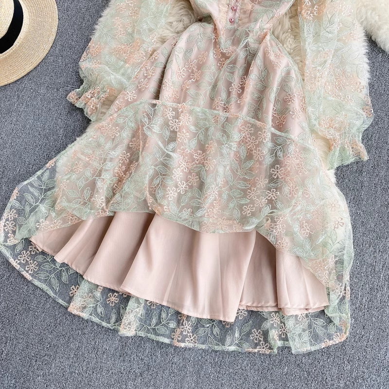 Feenhaftes süßes Kleid Frühlingsmädchen bestickter Spitzenrock 1109