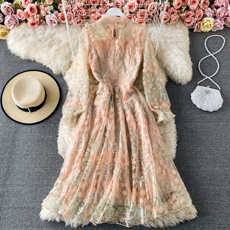 Elegantes Prinzessinnenkleid mit besticktem Netzstoff für Frühling und Herbst 1506