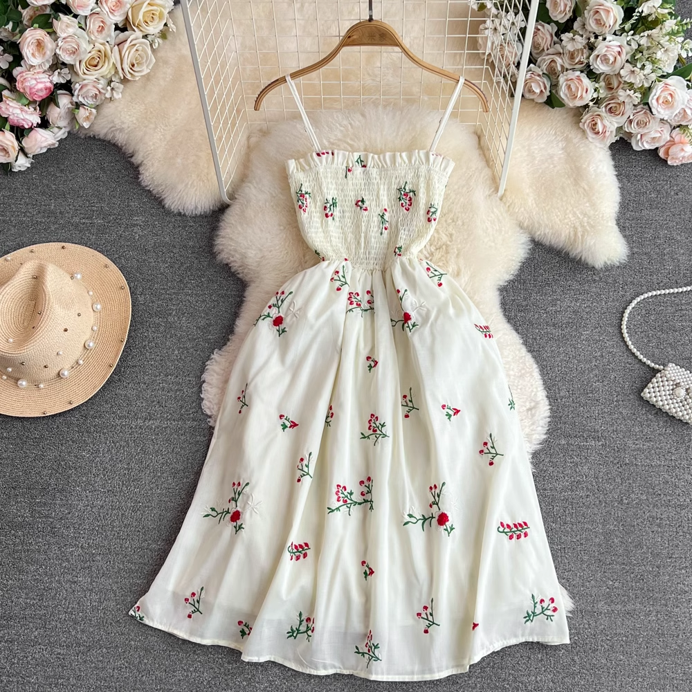 Ärmelloses Blumenkleid in A-Linie mit Spaghettiträgern, Sommer 1678