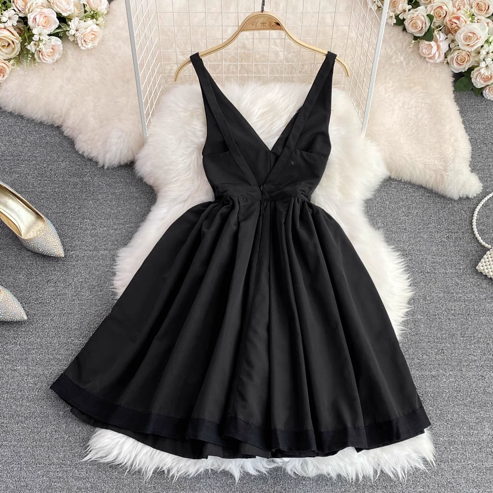 Sexy Deep V Neck Backless Sleeveless A Line Fluffy Dress 1575