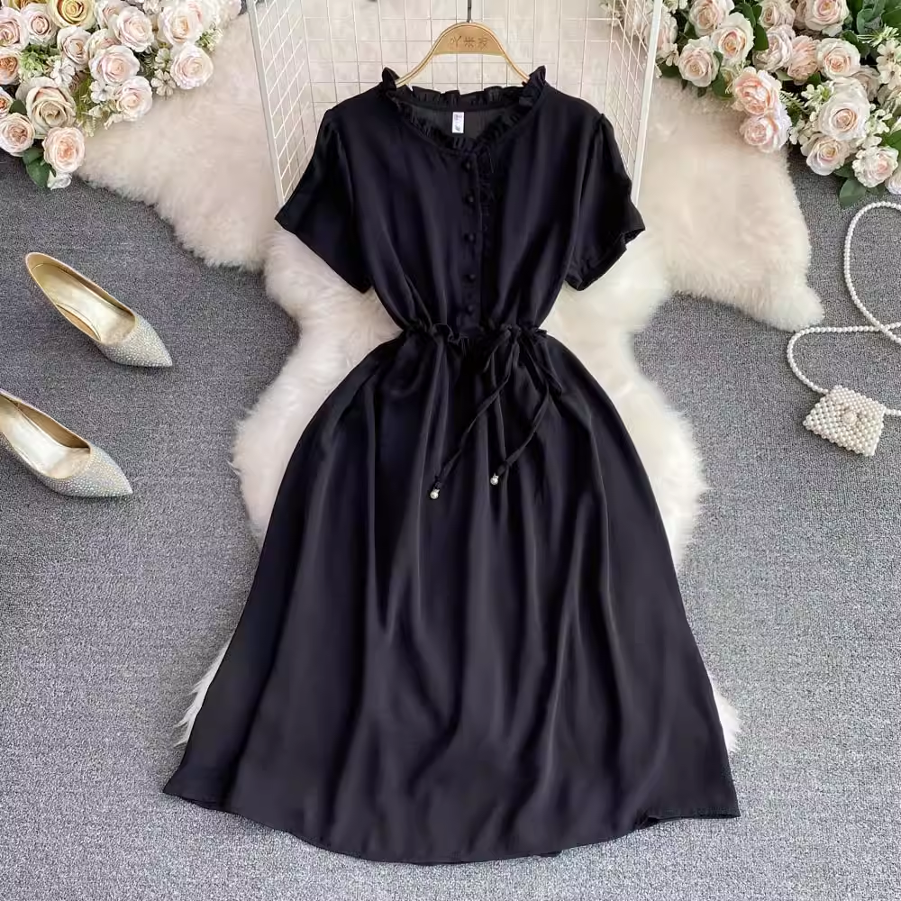 Sommerliches, kurzärmliges mittellanges Rüschenkleid in A-Linie 1590