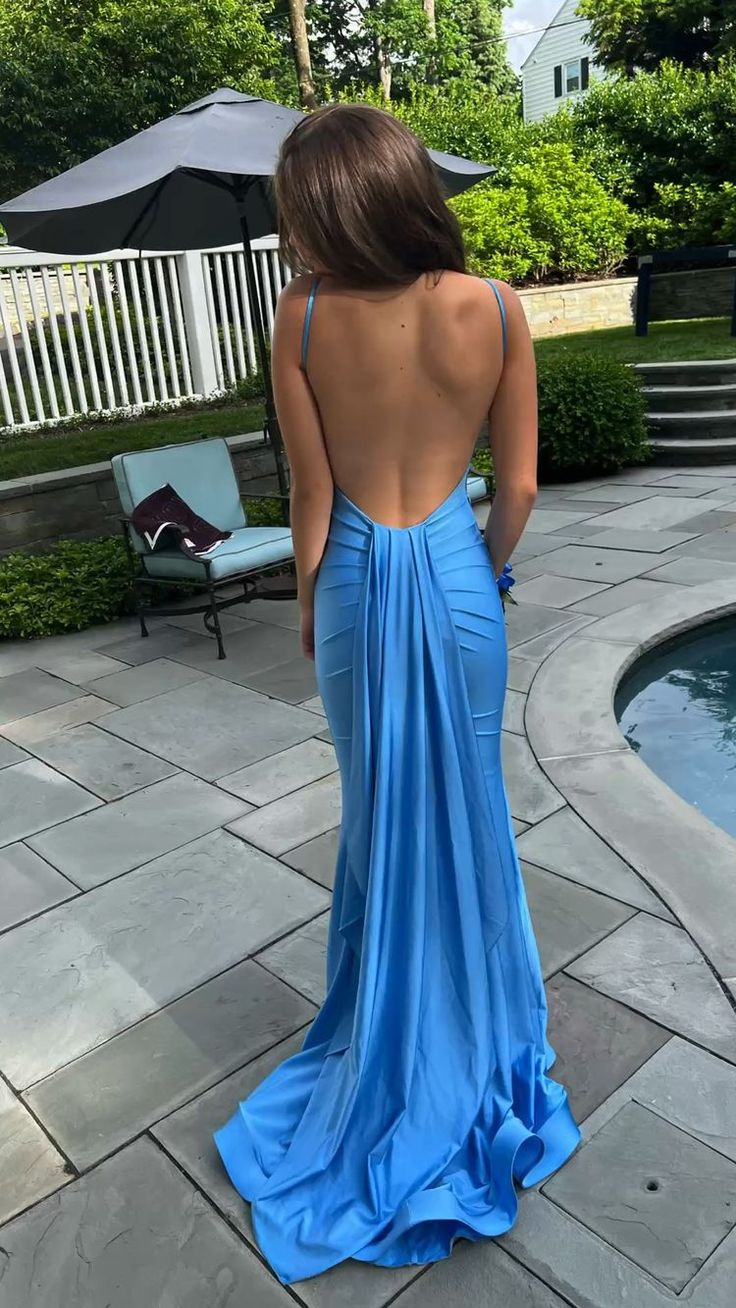 Robe de bal longue sirène bleue à bretelles spaghetti en satin 2461