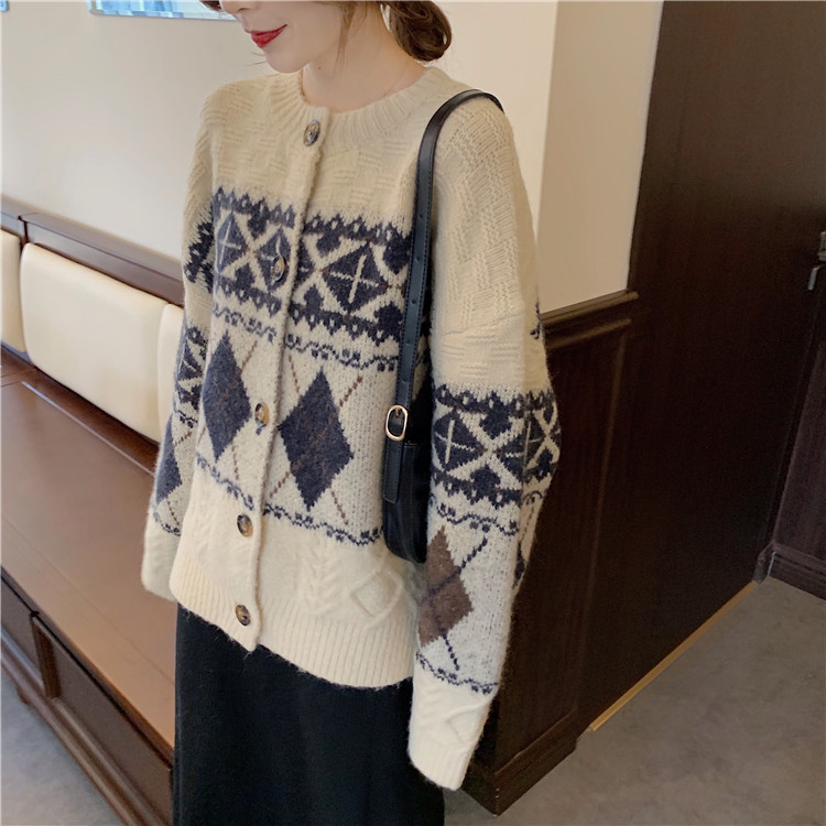 French Crew Neck Sweater Women's Retro Autumn and Winter Loose Knitted Cardigan Jacket 1836
