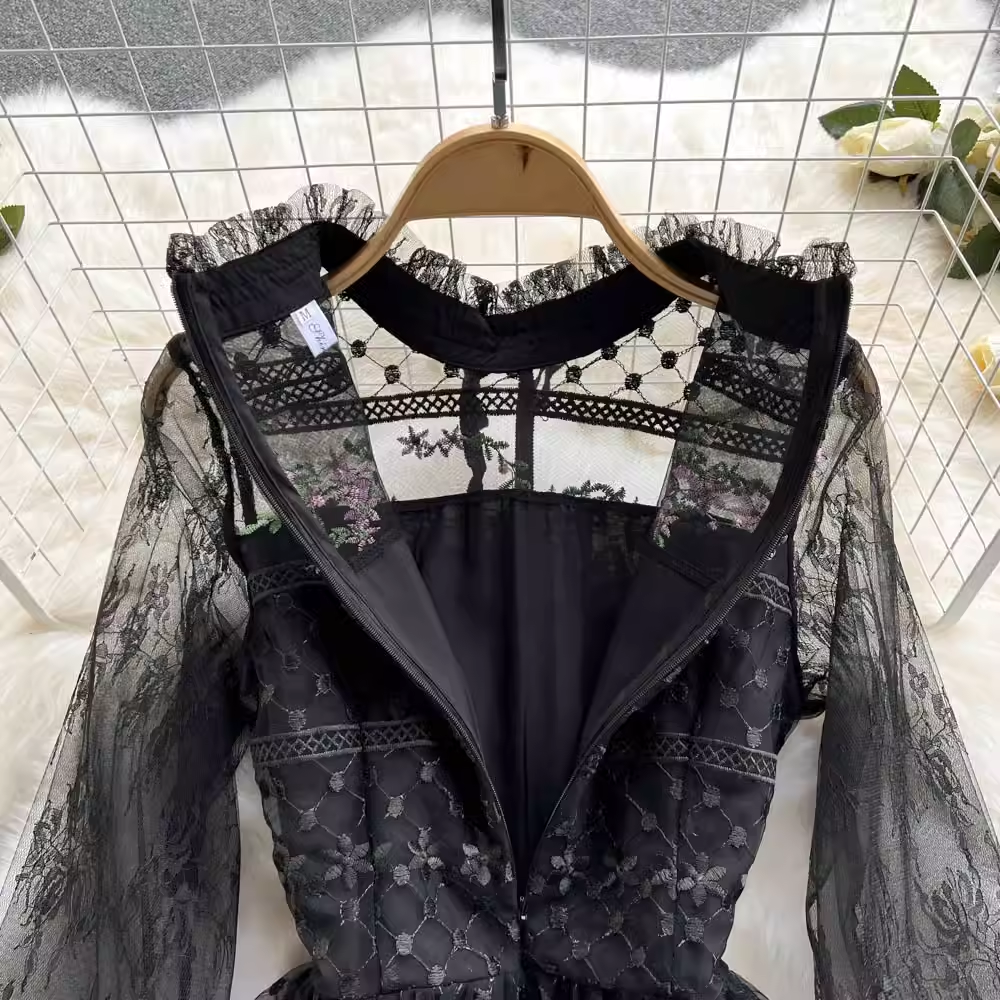 Robe de fée mi-longue en dentelle douce d'automne 1810