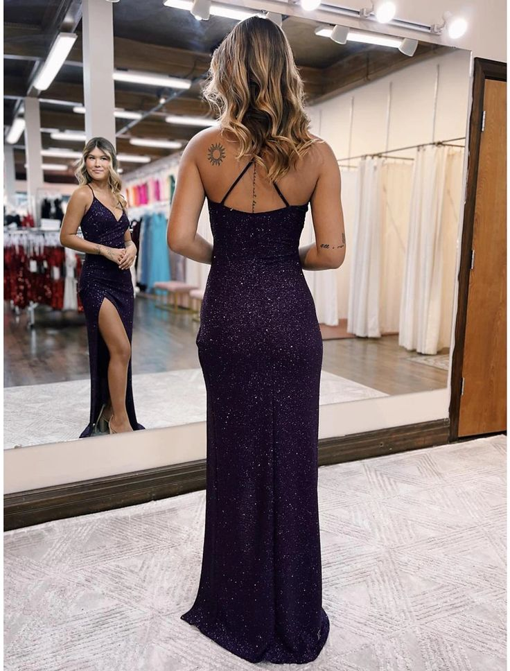 Robe de soirée longue violette à bretelles spaghetti et fente scintillante 2120