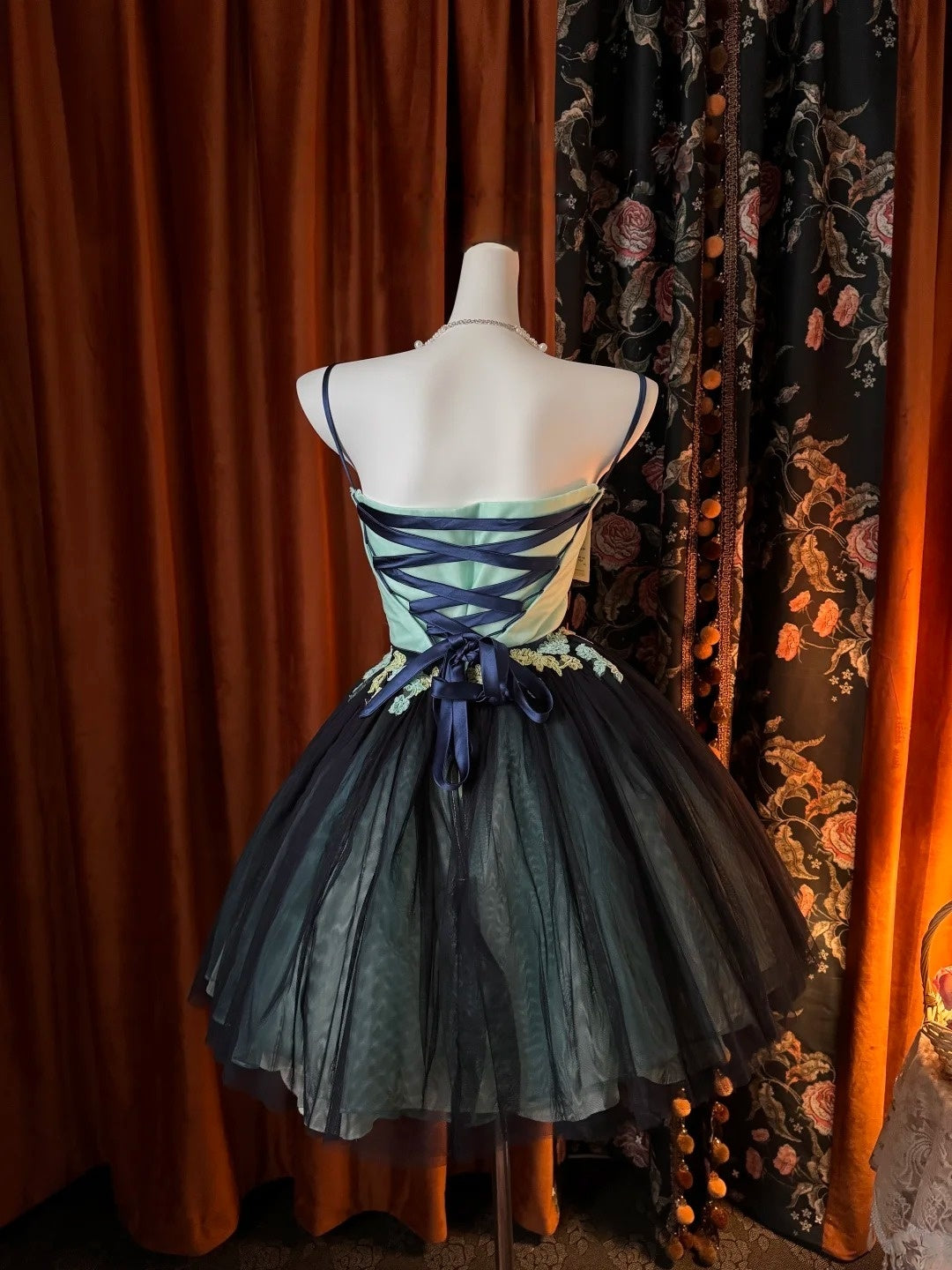 Robe de bal bustier violette en satin avec appliques, robe de soirée formelle J9413