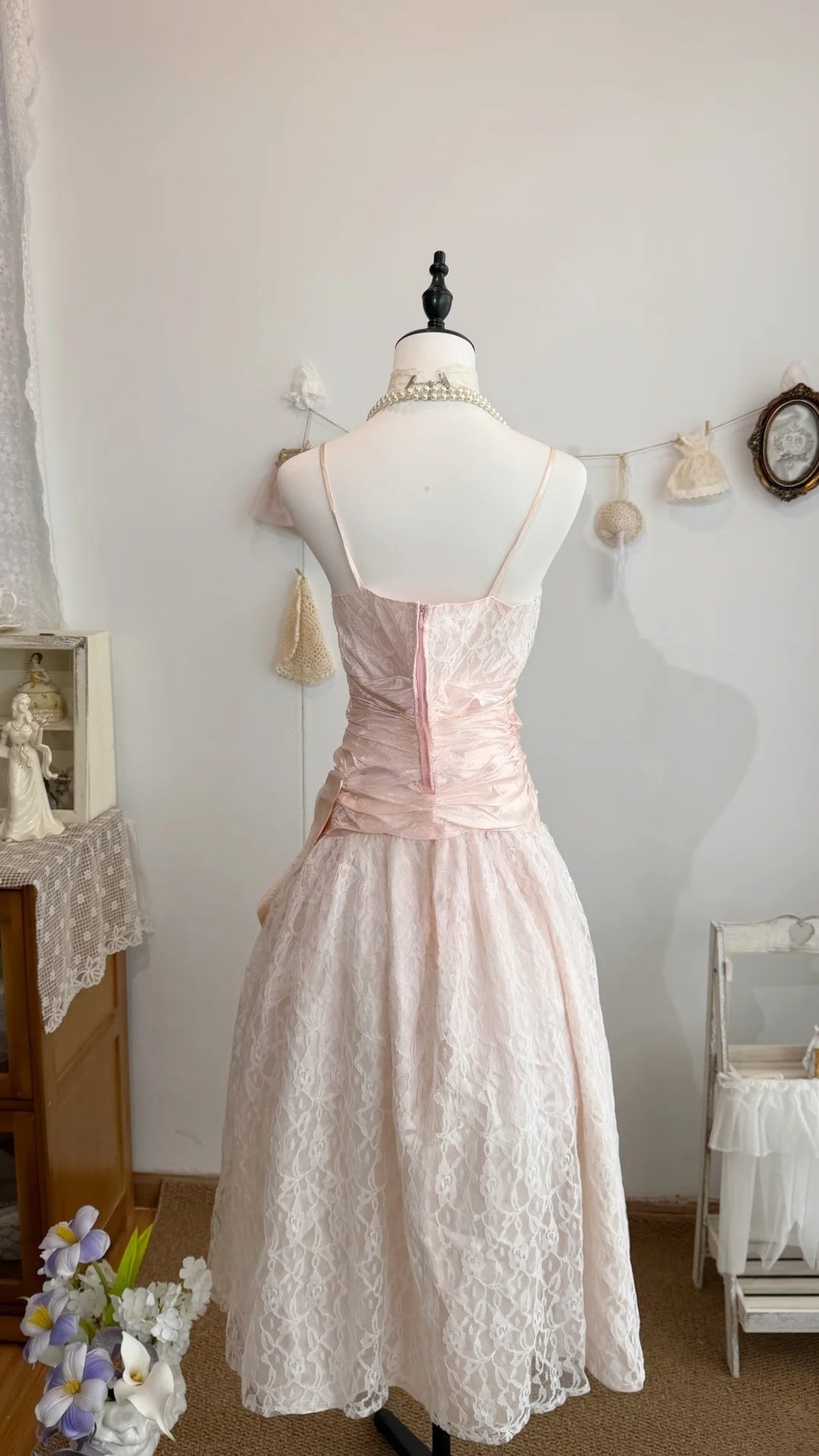 Spaghetti Strap Pink Lace Prom Dress Homecoming Dress With Bow J10319