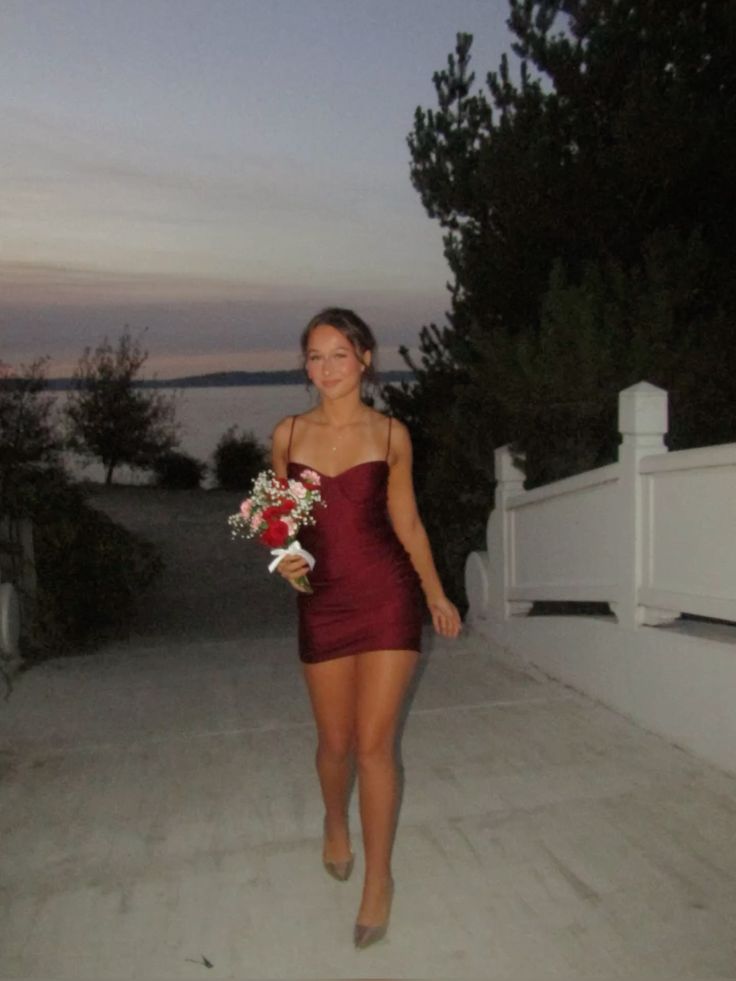 Spaghetti Straps Burgundy Sheath Homecoming Dress Short Party Dress J11206