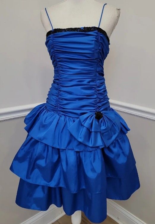 Spaghetti Straps Royal Blue Layered Birthday Dress Retro Homecoming Dress J11666